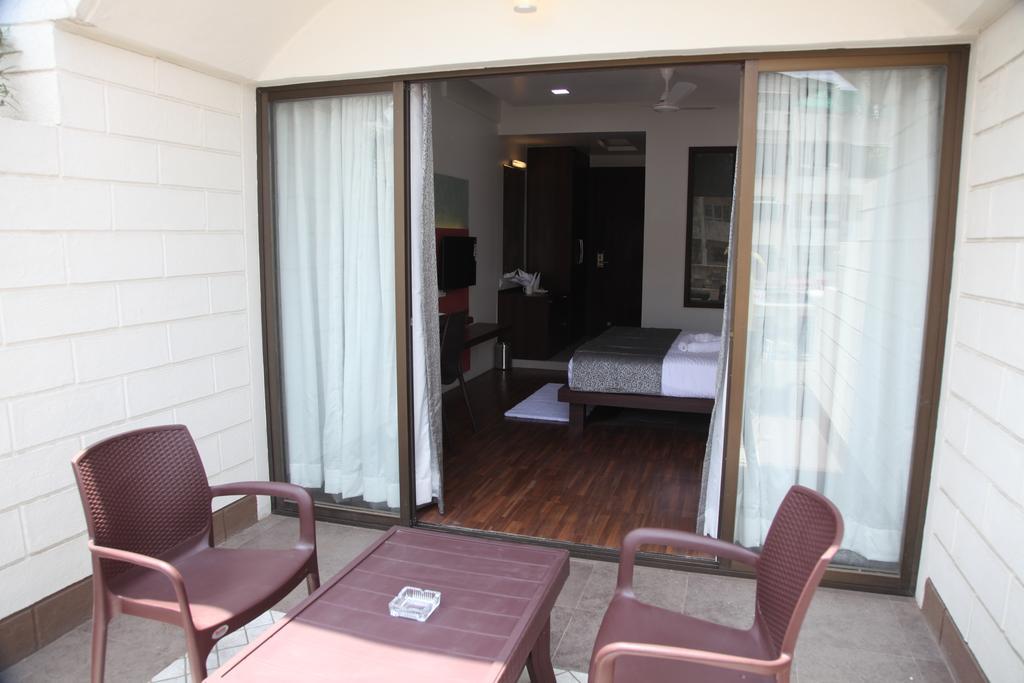 Hotel Pearls Aurangābād Extérieur photo